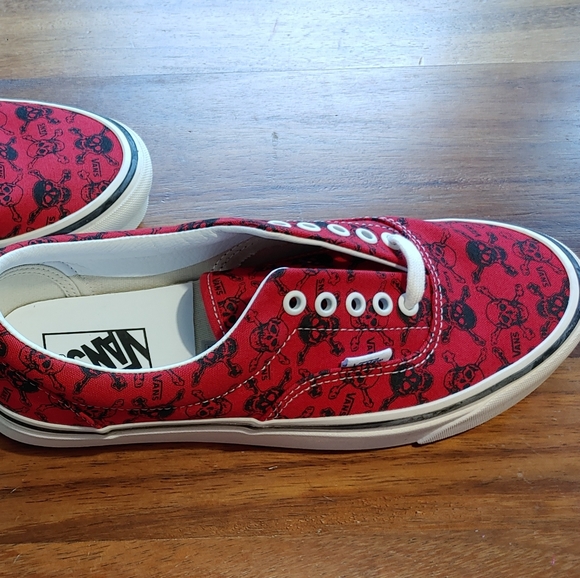 Vans ERA 95 DX Skulls Men's Size 9 - Picture 3 of 6